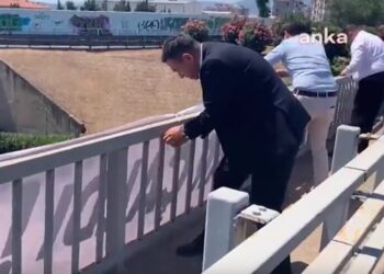 ‘128 milyar dolar nerede?’ afişlerinin ardından olay yaratacak yeni pankart!