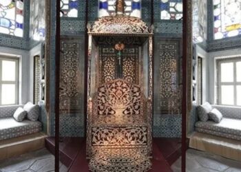 Mahir Polat: Padişahların eserleri Çamlıca Cami Müzesi’ne taşınmak isteniyor