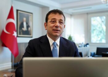 İmamoğlu “kentin yoksulları”na seslendi