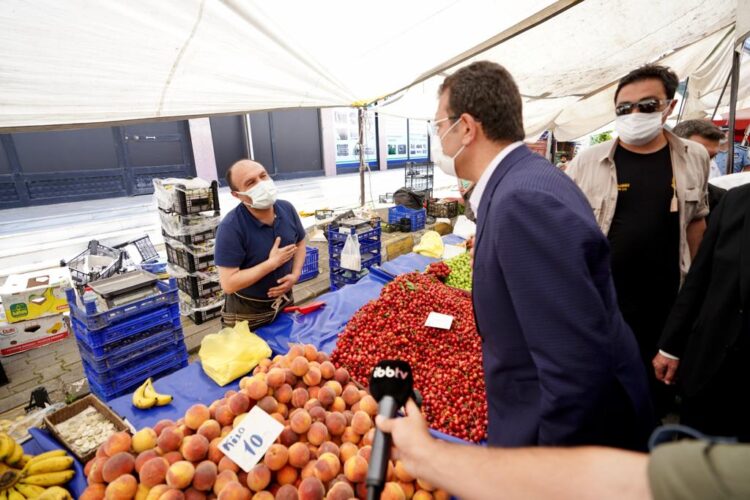 İmamoğlu, 2,5 yıl sonra aynı pazarda