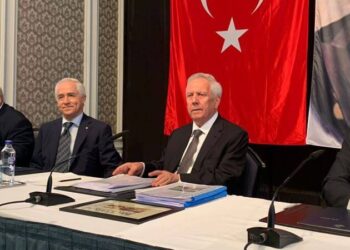 Aziz Yıldırım’dan adaylık açıklaması