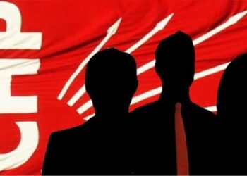 CHP’den istifa edecekleri ileri sürülen iki milletvekilinden açıklama