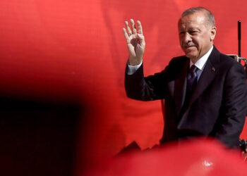 Abdulkadir Selvi: Haber kanalları son dakikalar geçerse şaşırmayın…