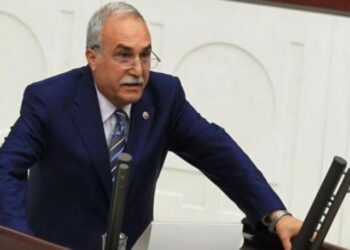 AKP’li Fakıbaba eleştirdi, İl Sağlık Müdürü görevden alındı