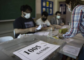 İstanbul’da 14 mahallede muhtarlık seçimi yapıldı