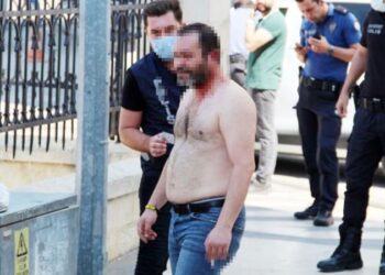 Tartıştığı arkadaşını pompalı tüfekle vurdu