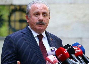 Şentop’tan açıklama: ”Mafyadan 10 bin dolar alan siyasetçi kim?”