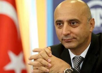 Bir AKP’li isim daha üç maaşlı çıktı