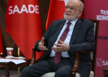 Karamollaoğlu: Şartlar değişti, başka bir yaklaşıma ihtiyaç var