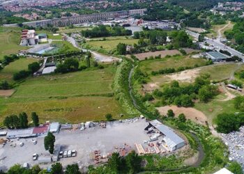 Kemerburgaz’da talanın sonu yok!