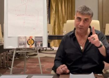 Toplum Sedat Peker’i neden merak ediyor?