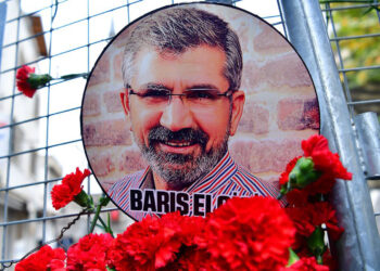 Tahir Elçi’nin mezarı tahrip edildi