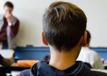 Velilerin tercihi yok sayıldı: Ortaokulda keyfi yönetim