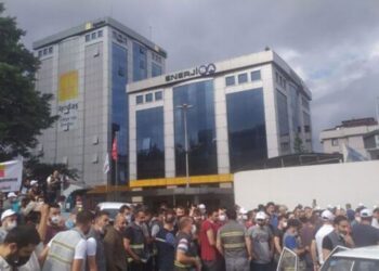EnerjiSA işçileri eylemde: Ben hakkımı yedirtmem