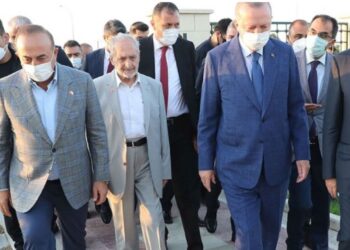 Asiltürk’ün KKTC’ye Erdoğan’la gitmesi, partide tartışmaları alevlendirdi