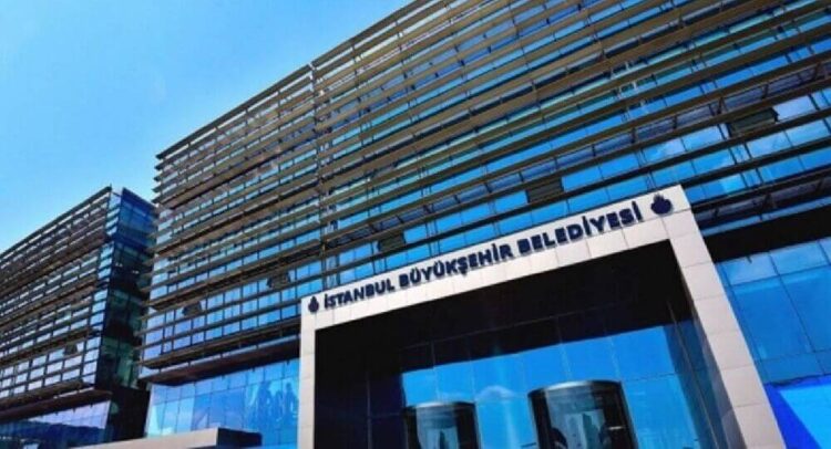 İBB, Saraçhane’deki ek hizmet binasını kütüphane yapıyor