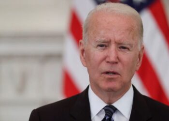 Biden’dan Venezüella’da kendini ‘geçici başkan’ ilan eden Guaido’ya destek