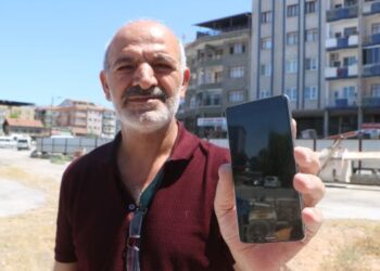 Malatya’da kablo çalan hırsız, unuttuğu telefonunu geri istedi
