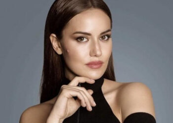 Fahriye Evcen ekranlara geri dönüyor: İşte yeni dizisi