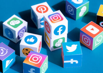 Hangi parti hangi sosyal medyayı tercih ediyor?