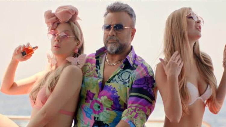 Bülent Serttaş’a Youtube şoku: Erotik denince vatan haini oldu