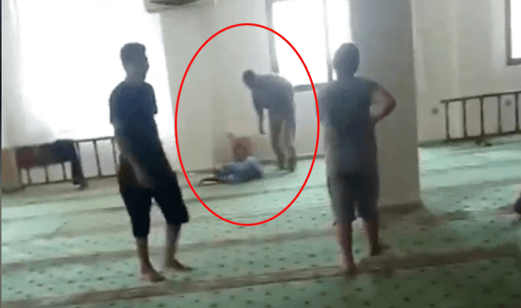 Kuran kursunda dayak rezaleti