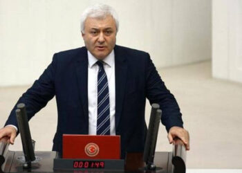 CHP’li Tuncay Özkan’dan iktidara Sedat Peker’li peş peşe sorular