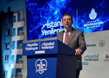İBB’den kentsel dönüşüm için önemli adım… İmamoğlu “İstanbul Yenileniyor Platformu”nu tanıttı