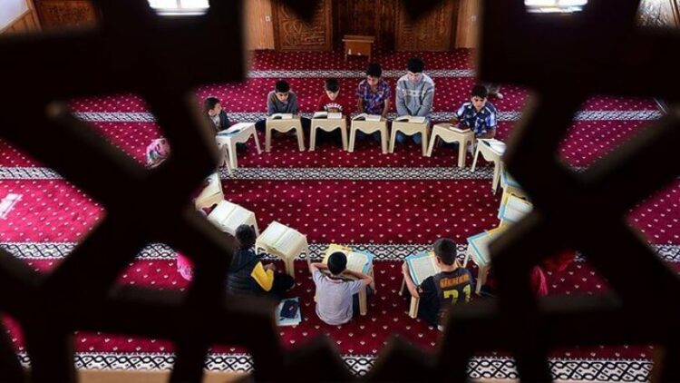 12 yaşındaki çocuk Kuran kursunda asılı halde bulundu