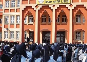 Çarpıcı gerçek LGS’de ortaya çıktı: İmam hatipliler bile…