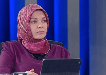 Korkusuz yazarından çarpıcı Hilal Kaplan yorumu: ‘Bayan Pelikan…’