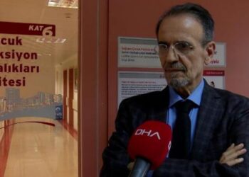 Prof. Dr. Ceyhan’dan aşı karşıtlarına sert tepki: İki cahilin yazısını okuyarak…