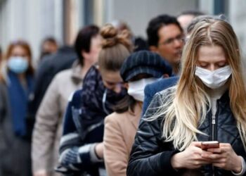 İktisat profesörü kesin konuştu: Eğer tekrar bir kapanma olursa…