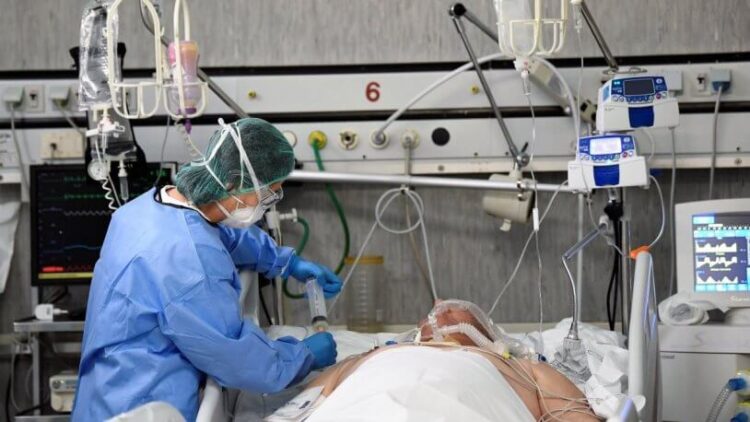 Validen korkutan açıklama: ‘Vakaların yüzde 90’ı delta varyantı’