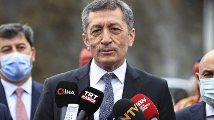 Ziya Selçuk hakkında sosyal medyayı karıştıran iddia