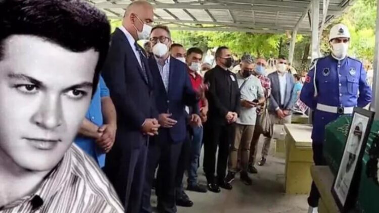 Yeşilçam’ın efsane ismi Kartal Tibet’e veda