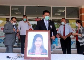 Evinin banyosunda asılı halde bulunan avukat Gizem Saraçoğlu not bırakmış