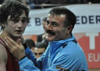 Milli boksör evinde ölü bulundu