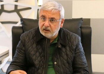 AKP’deki kavga Mehmet Metiner’in sözleriyle ortaya çıktı