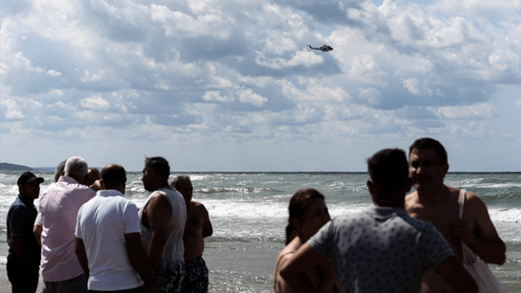 Denize girmenin yasaklandığı Şile’de cankurtaranlara bıçaklı saldırı