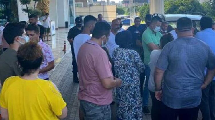 Otel parasını peşin ödediler, otelin adı değişince ortada kaldılar