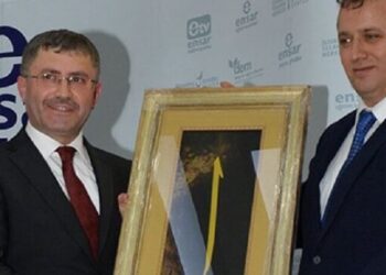 Ensar Vakfı yöneticisine milyonluk ihale: Telefonu açıp ‘işinize bakın’ dedi…