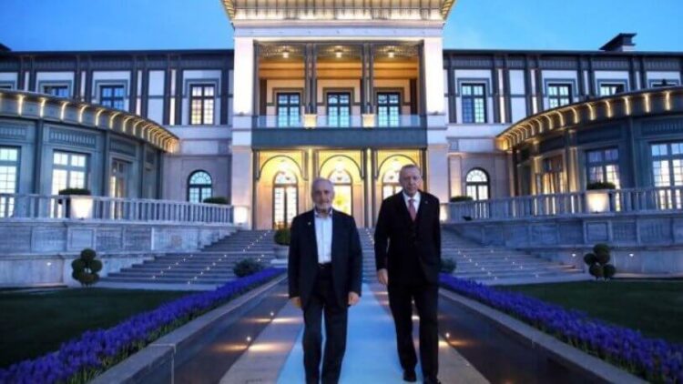 Bahaddin Elçi: ”Nice mücahitler vehn hastalığıyla sarhoş olup yamuldular”