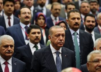 AKP’li eski vekilden iddia: Erdoğan fırsatını bulduğunda…