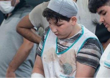 Kağıthane’de bir vakıf çocuklara kurban eti kestirdi