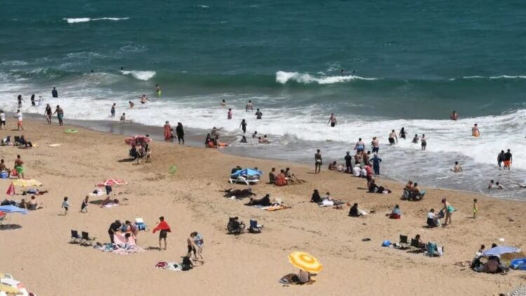 Nüfus 2 binden 50 bine çıktı, belediye başkanı çağrı yaptı: “Artık gelmeyin”