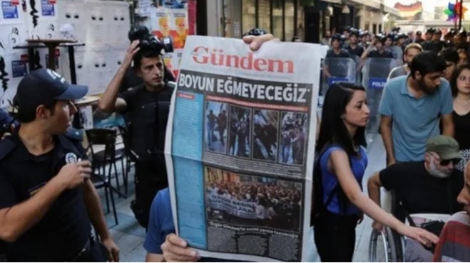 Anayasa Mahkemesi’nden Özgür Gündem’in kapatılmasına ihlal kararı