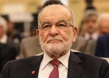 Karamollaoğlu: İktidar 15 Temmuz’un hatırasını masala çevirdi