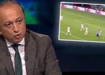 TRT spikeri Levent Özçelik’in İtalya – İspanya maçındaki hatası gündem oldu