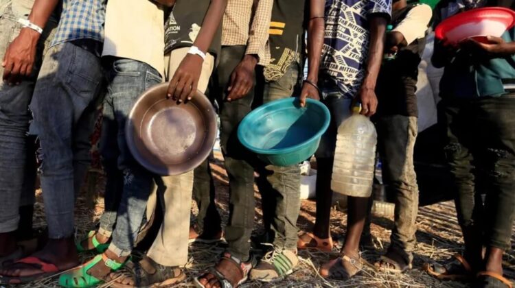 Rapor: Her bir dakikada 11 kişi açlıktan ölüyor